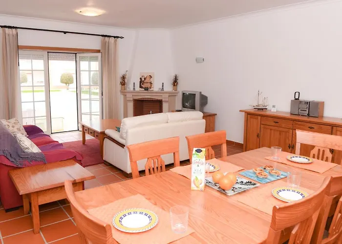 19 Aldeia Viriato * Praia del Rei